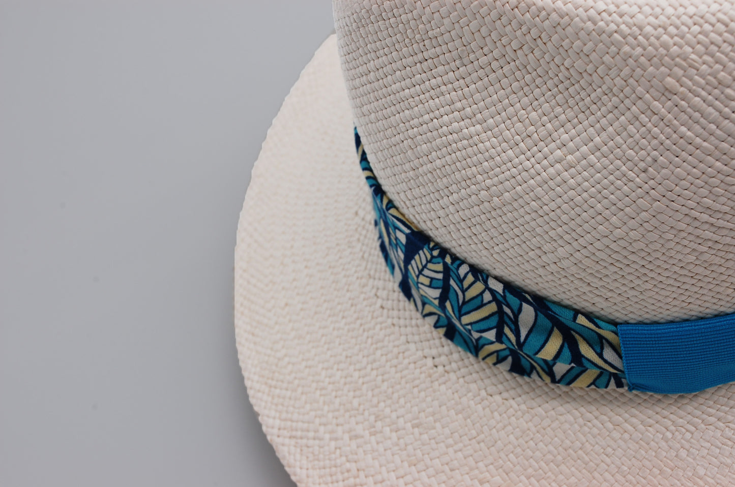 Fedora panama fascia tessuto