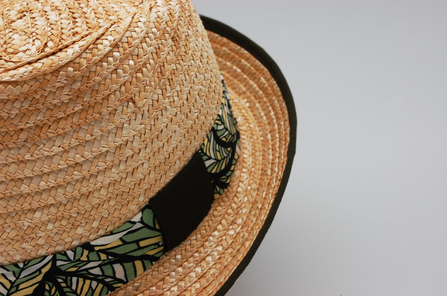 Trilby in paglia di Firenze naturale fascia tessuto