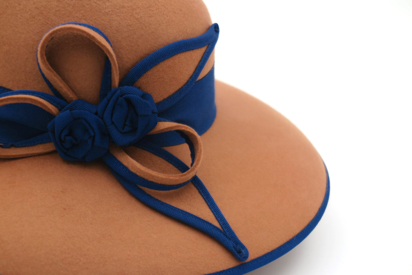 Cappello Tiffany in feltro color Cammello